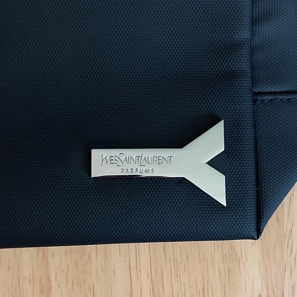 YSL Parfums Cosmetic Bag - Picture 8 of 8